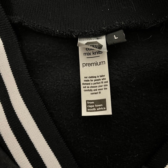 Bomber sweater made in cape town South Africa - Picture 2 of 3